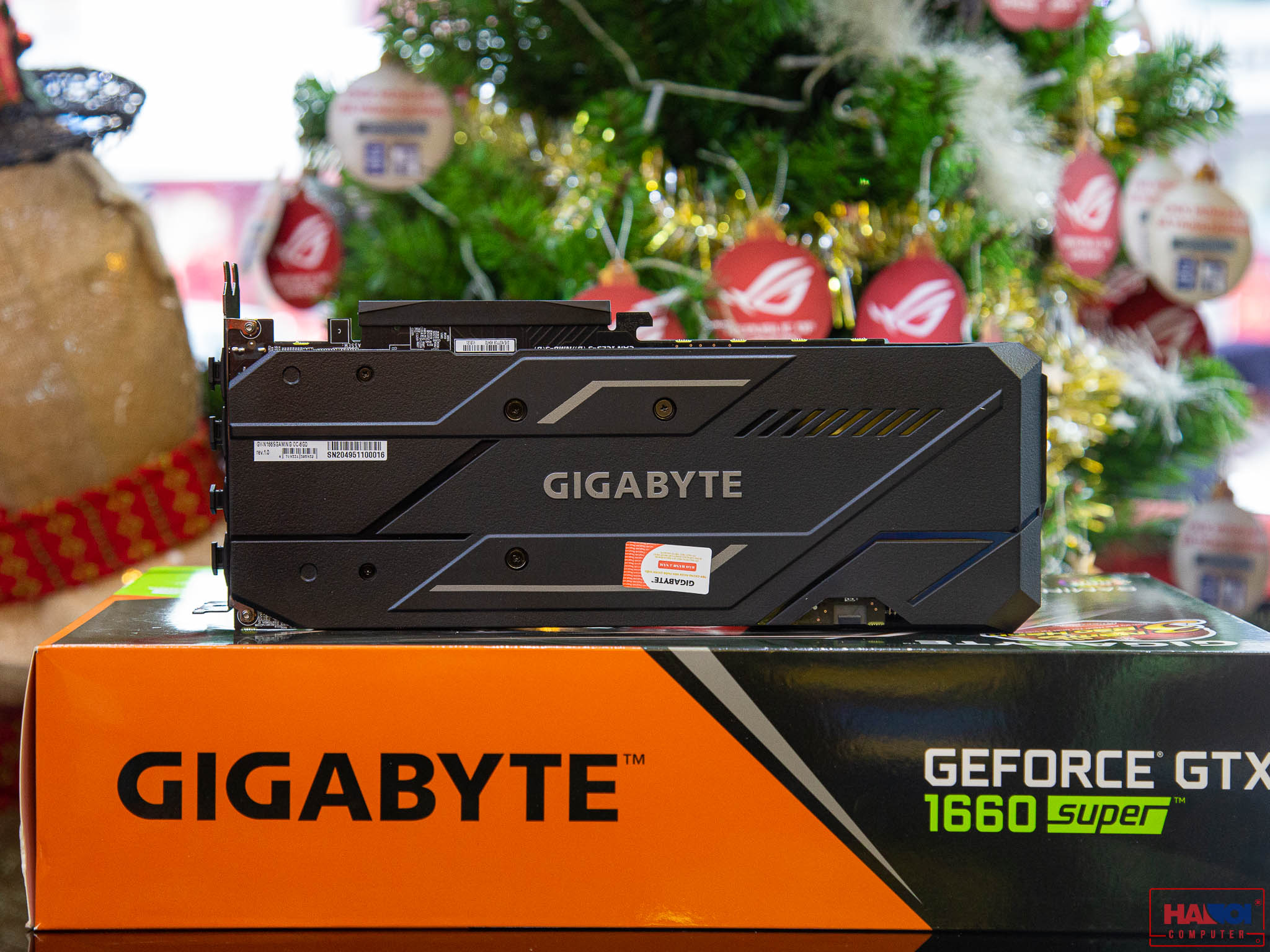 Card màn hình GIGABYTE GTX 1660 Super GAMING OC-6G